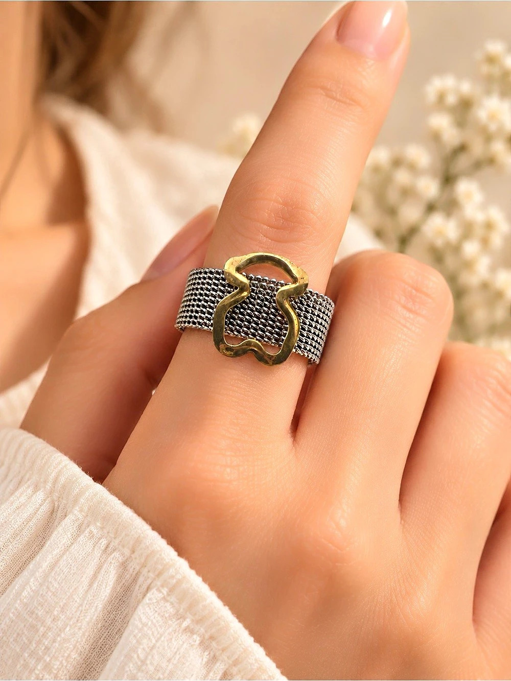 Mesh Tube Bear Ring Gold & Silver